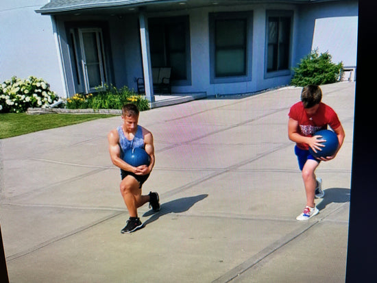Ignite Blox athletes doing dynamic lunges
